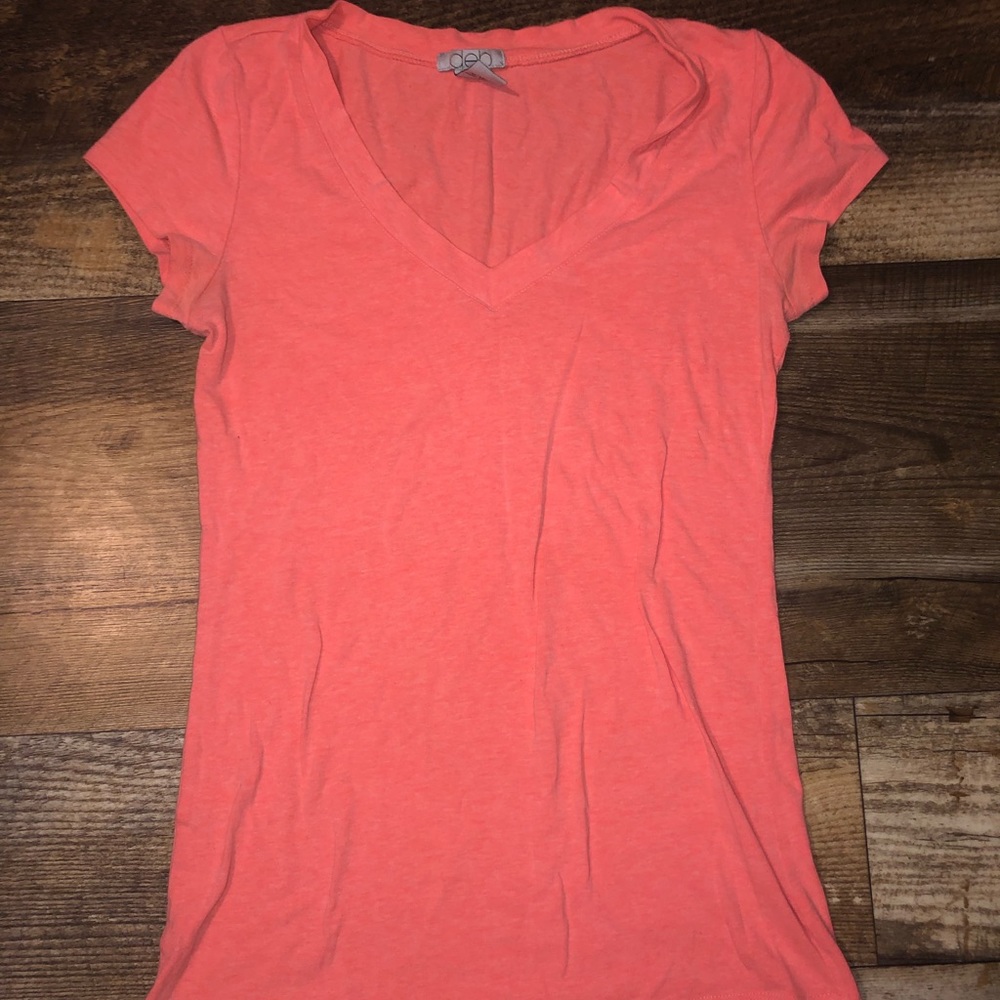 V-neck Shirt
